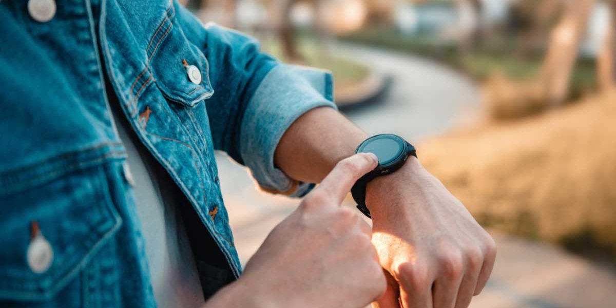 Top-5-Interesting-Wearable-Devices-You-Must-Know-Primary-image Top 5 Interesting Wearable Devices You Must Know Primary image