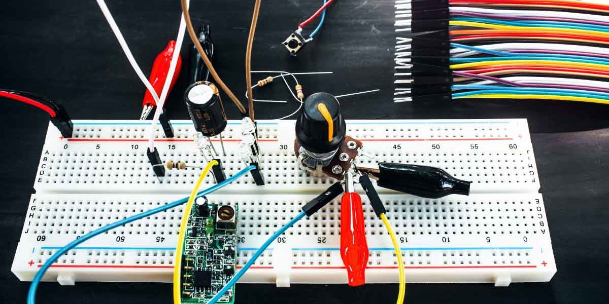 How-to-Choose-The-Right-IoT-Hardware-Platform-Primary-image How to Choose The Right IoT Hardware Platform Primary image