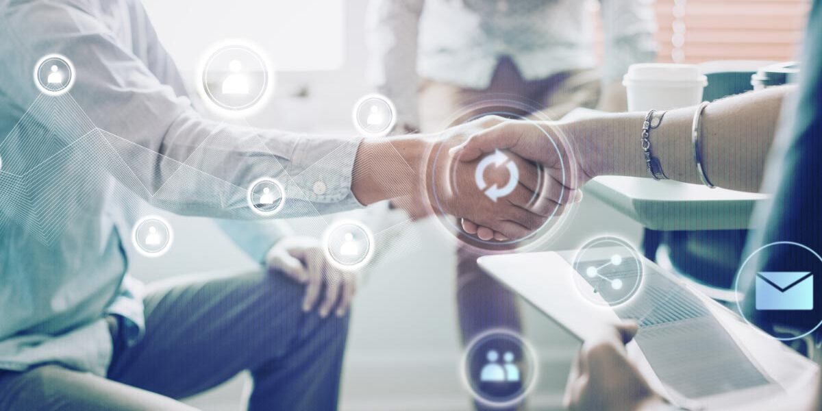 Connected Devices(IoT) Expanding Your Businesses Today_Primary Image Connected Devices(IoT): Expanding Your Businesses Primary Images